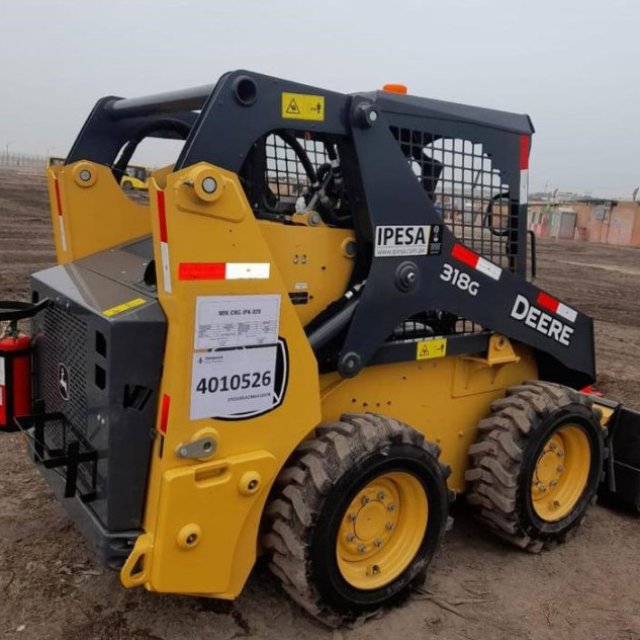 Minicargador John Deere Modelo 318G